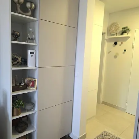 Апартаменты Airport Nest *